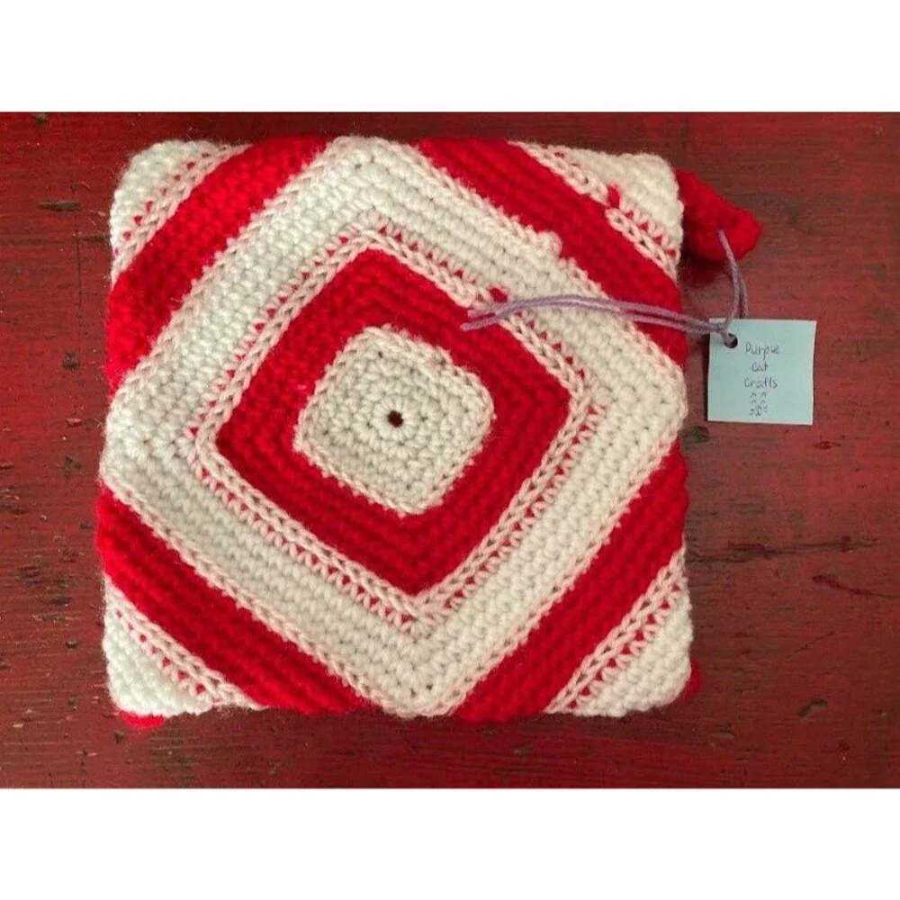 PURPLE CAT CRAFTS Handmade Crocheted Trivet Potholder HotPad Christmas Candycane